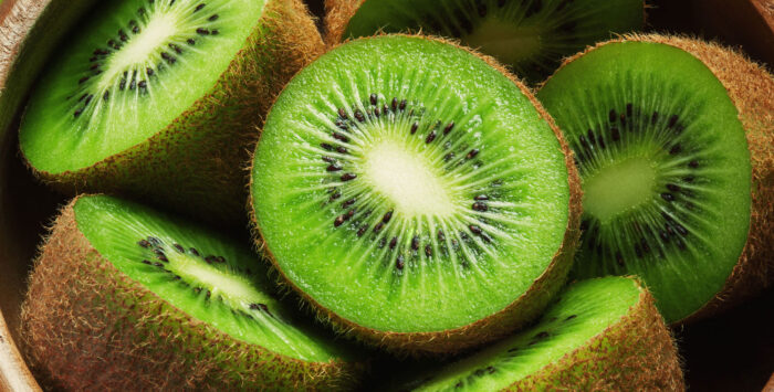 Agricoltura, De Meo (FI): produzione italiana dei kiwi è strategica